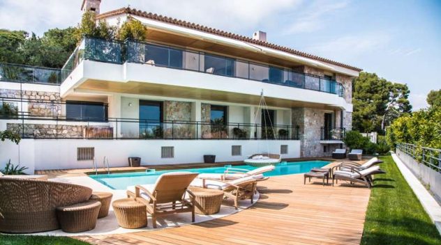 market properties cap villas garoupe